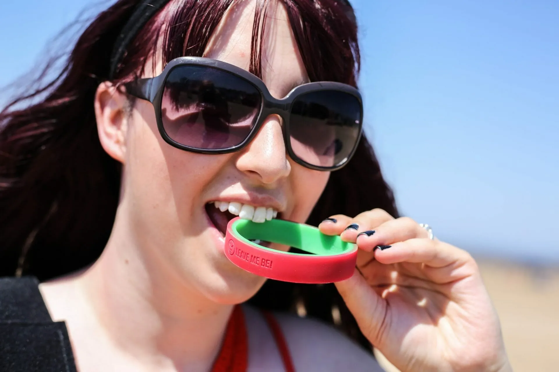 Chewigem Emotion Bracelet helps children and adults to indicate their emotions. Also suitable for chewing.