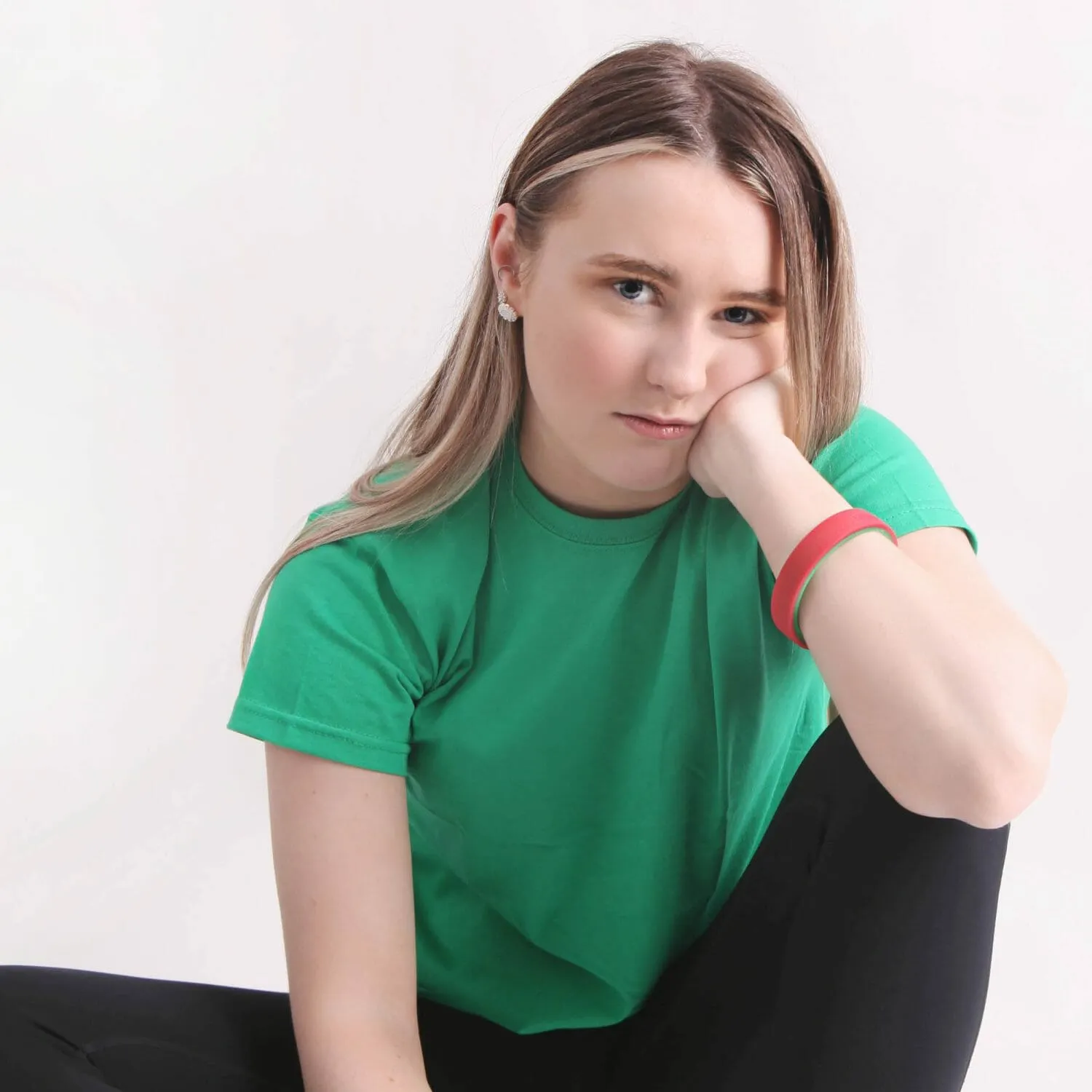 Emotion bracelet from chewigem helps children and adults to indicate non-verbally how they feel.