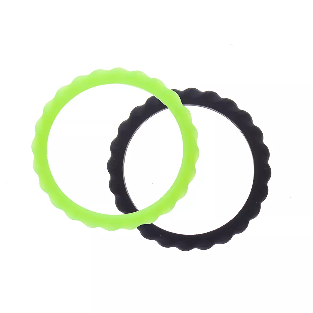 Chewigem Twister teething bracelet is suitable for children with a slight chewing need, also nice to fidget with.