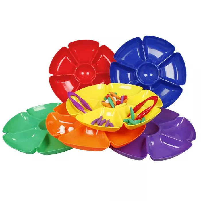 Set of 6 large sorting bowls in flower shape. These large scales are ideal for all counting, sorting and classification work.