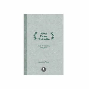 Taking good care of yourself is not just a task that you tick off. For many mothers, this often falls by the wayside. Yet it is more feasible than you think. Mini Mama Moments is a valuable book with 52 practical, sparkling ways to take better care of yourself.