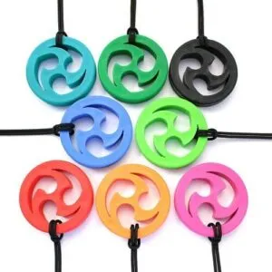 Ark therapeutic's ninja chewing chain is tough for girls and boys. Because of the openings in the design a little less suitable for the real sturdy chewers.