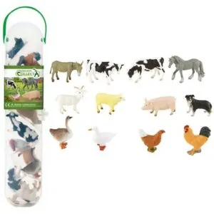 mini animals,collecta mini animals,play figures,loose parts,theme table