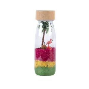 The Petit Boum bottle in flamingo theme is paradisiacal!