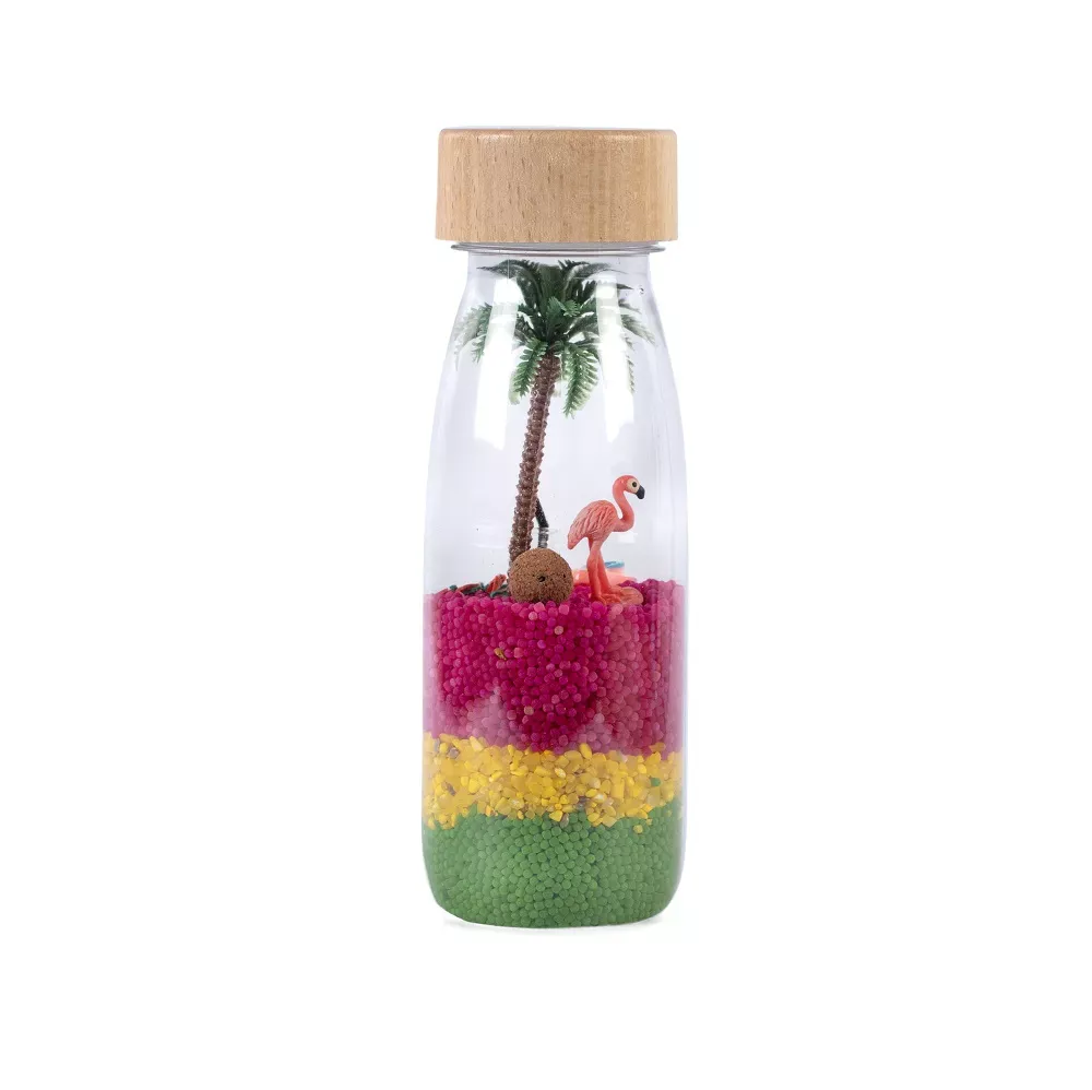 The Petit Boum bottle in flamingo theme is paradisiacal!