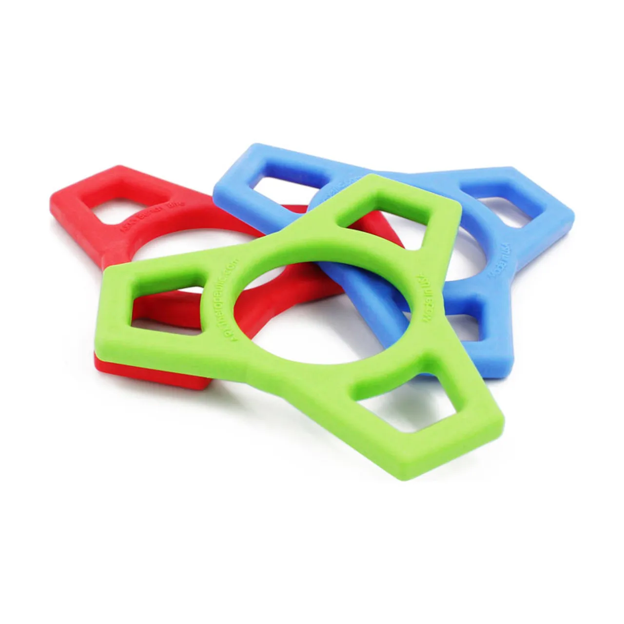 ARK's Bendy Bite is both a fidget and a chew product! Chew it, twist it, bend it. Fold one arm in the center circle and out on the other side for a loop of fidget fun
