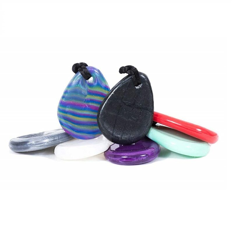 Chewigem Raindrop is a beautiful teething necklace for children and adults. This drop chewing chain is suitable for average chewing needs.