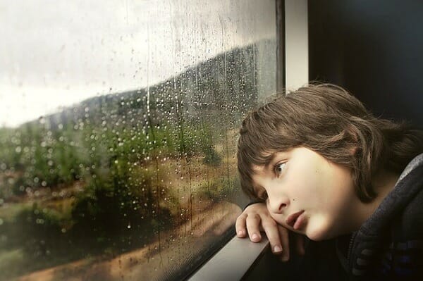 Autism and overstimulation: Children with autism often have difficulty with sensory stimuli. Overstimulation is quickly lurking. Read here how they can respond to various stimuli. And which stimulus processing problems can occur