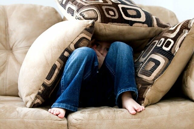 Overstimulation or understimulation? In this article I explain the differences in stimulus processing.
