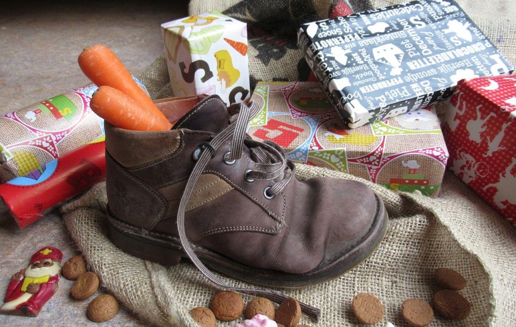 The Sinterklaas party is not the most beautiful, cosiest party of the year for all children. Check out our tips for a Saint with sensitive kids here.