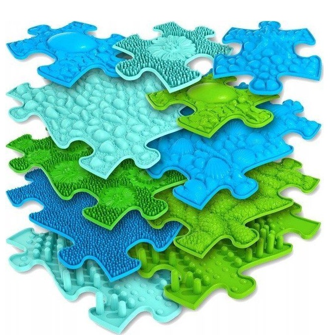 De sensorische puzzelmatten oceaan set vertegenwoordigt een mooie basiscollectie van de speelmatten van Muffik. Een geweldig blote voetenpad!