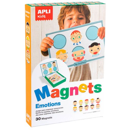 Apli Kids Emotions – Magnetisch Gezichtenspel Creëer verschillende gezichtsuitdrukkingen en ontdek emoties met het Apli Kids Emotions magnetisch spel. Plaats de 30 bijgeleverde magneten op het meegeleverde 28 x 18 cm grote magneetbord en stel eindeloos verschillende gezichten samen. Inclusief magneetbord dat in de basis van de doos past 30 magneten voor het maken van diverse gezichtsuitdrukkingen Illustraties ontworpen door Nomon Design Aanbevolen voor kinderen vanaf 3 jaar Wordt geleverd in een stevige kartonnen doos Een leuk en leerzaam spel dat kinderen helpt emoties te herkennen en hun creativiteit te stimuleren. Perfect voor thuis of als cadeau!
