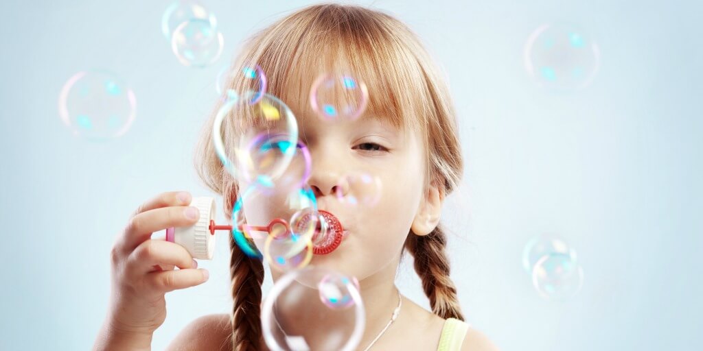 What is multisensory integration, multi-sensory learning and what multisensory activities are helpful for people with autism? Read the tips.