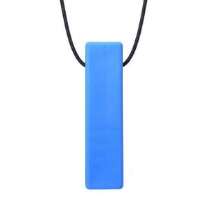 The brick chewing jewelry from ark therapeutic is a long and smooth chewing jewelry. Ideal for children and adults who chew with molars. This chewing jewelry is the same as the lego chewing jewelry but firmer because there are no studs on it.