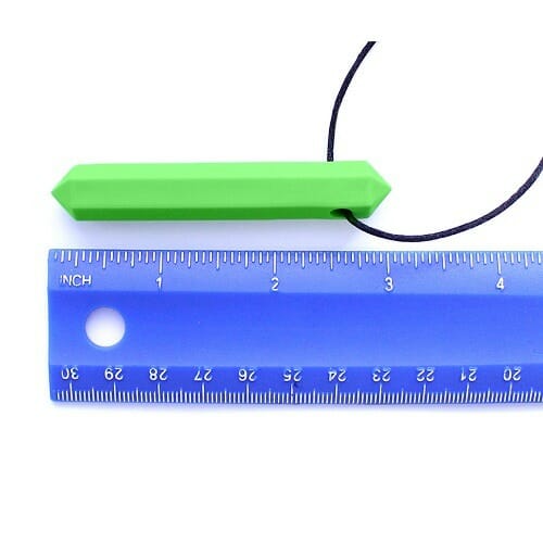 The Ark Therapeutic Krypto-bite bite chain is a perfect chewing jewelry for children who like to chew with molars. The design also invites fidgeting.