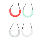 Bite chain chewigem curve is a simple chew chain in the form of a curved tube with a cord through it. It feels smooth. This curved pendant is suitable for adults and children with chewing needs. Chewing a chewing jewelry helps process stimuli and is a safe alternative for children and adults who bite on nails or clothing.
