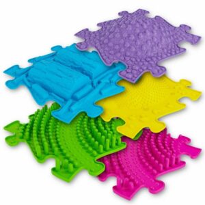 The sensory puzzle mat expansion is a nice addition to the basic set of Muffik. Create a tactile course for children with the play mats.