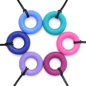 Ark's Ring chewing jewelry is a cheerful bite chain. This chewing jewelry is suitable for children and adults who like to chew with the front teeth.