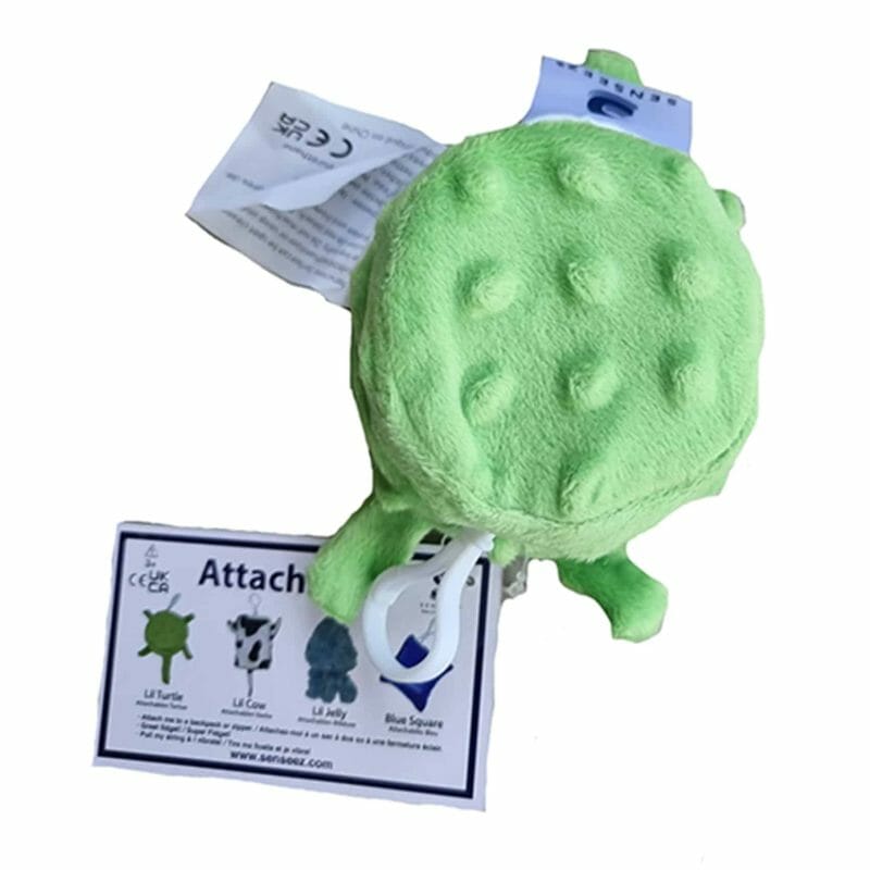 The Senseez Attachables is a pocket-sized vibrating fidget with drawstring. It is made of a soft fabric in animal pattern (choice of turtle, cow or octopus) and is comfortable and easy to hold. Use this fidget to apply intense and targeted sensory input or as a fun fidget.