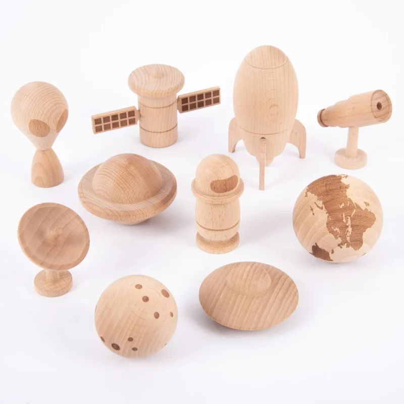 Wooden space figures set of 10 pieces, ideal for theme play.