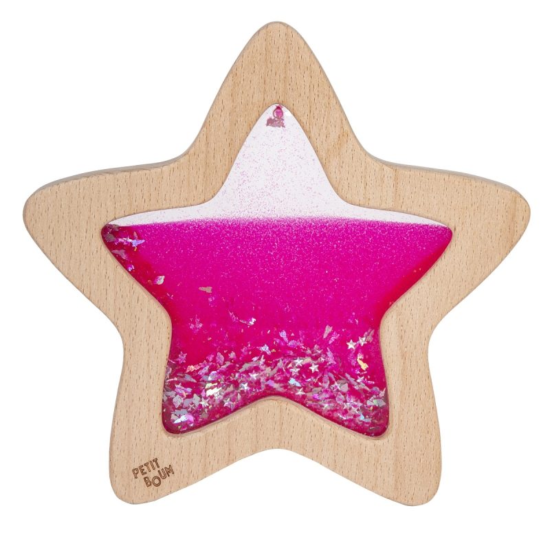 All the magic of our bottles, now in the shape of a star, with a beech wood frame, ideal for the hands of the little ones.