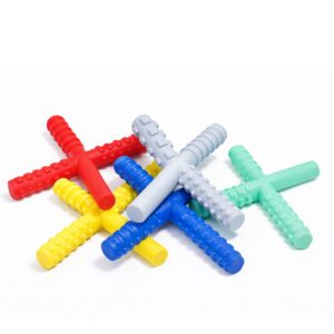 The Chew Stixx chew stick is a sturdy sensory tool with four different textures, designed by therapists. Ideal for children with a chewing need